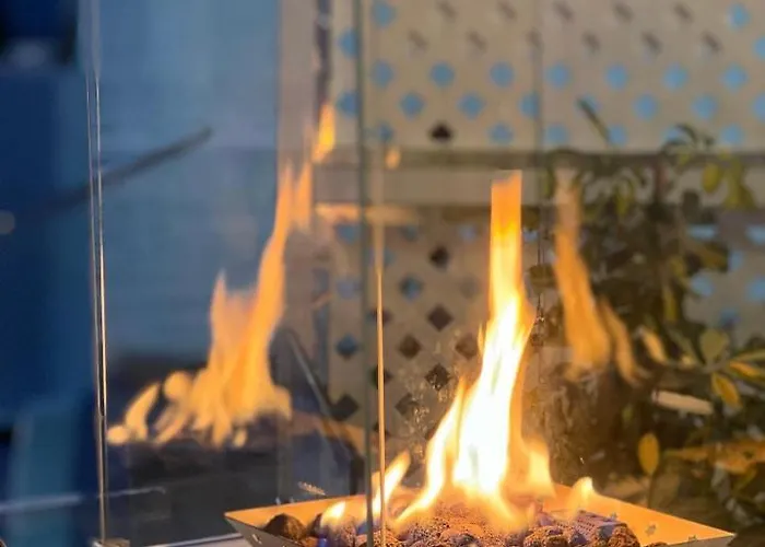 Lani's De Luxe - Adults Only 5*