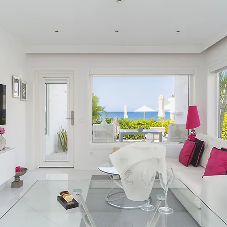 Lani's De Luxe - Adults Only 5* Puerto del Carmen (Lanzarote)