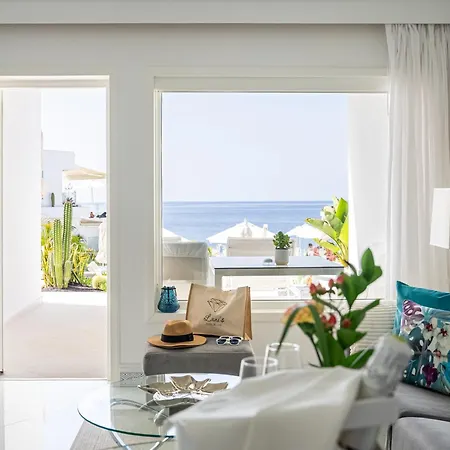 Lani's De Luxe - Adults Only 5* プエルト・デル・カルメン