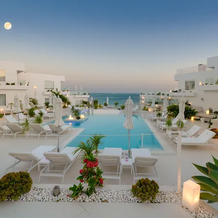 Lani's De Luxe - Adults Only 5* Puerto del Carmen (Lanzarote)