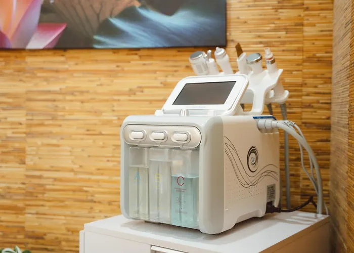 Hotel Lani's De Luxe - Adults Only 5*