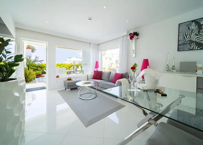 Lani's De Luxe - Adults Only 5* プエルト・デル・カルメン