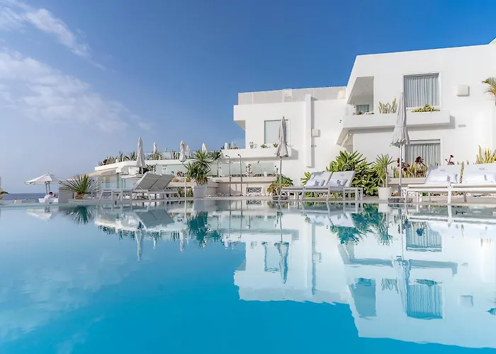 Lani's De Luxe - Adults Only 5* Puerto del Carmen (Lanzarote)